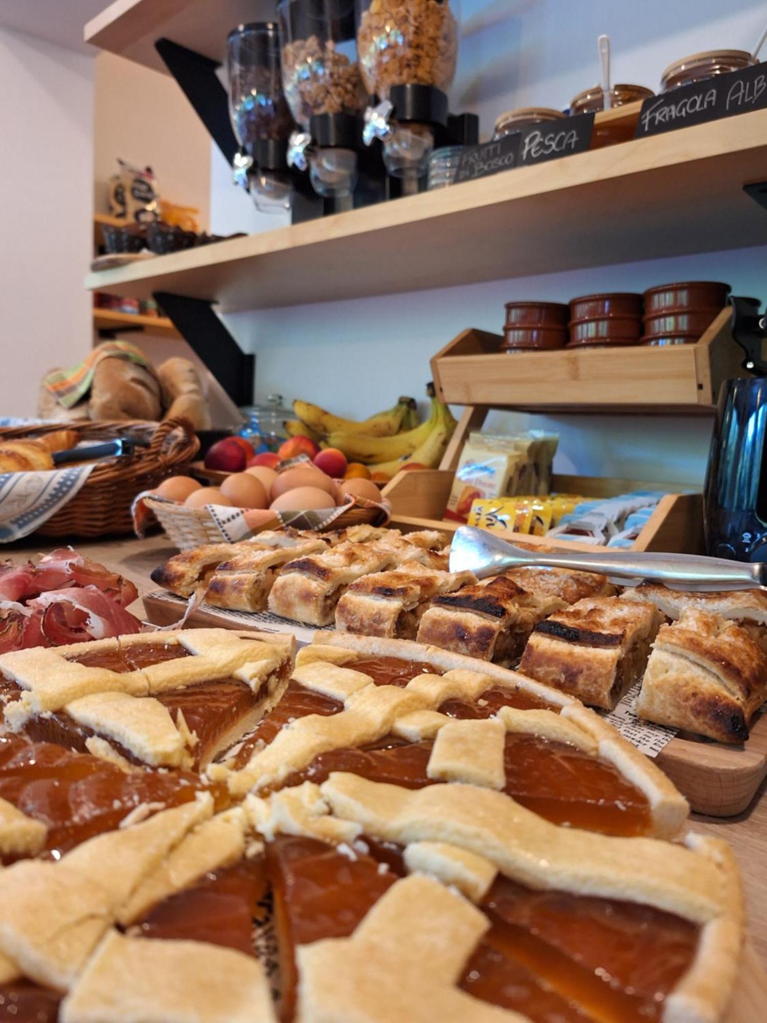 Chalet Presanella Temù 外观 照片