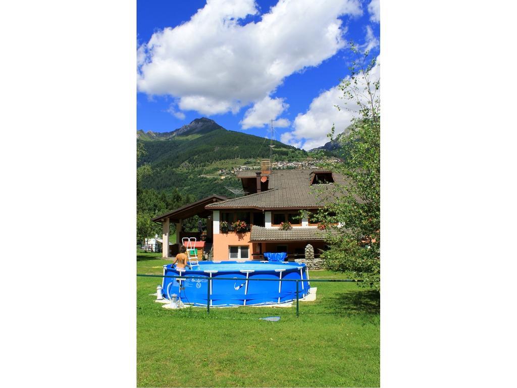 Chalet Presanella Temù 外观 照片