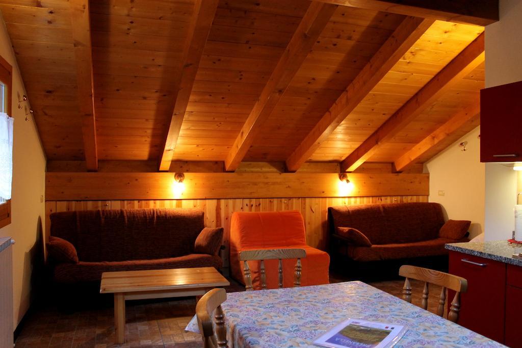 Chalet Presanella Temù 客房 照片
